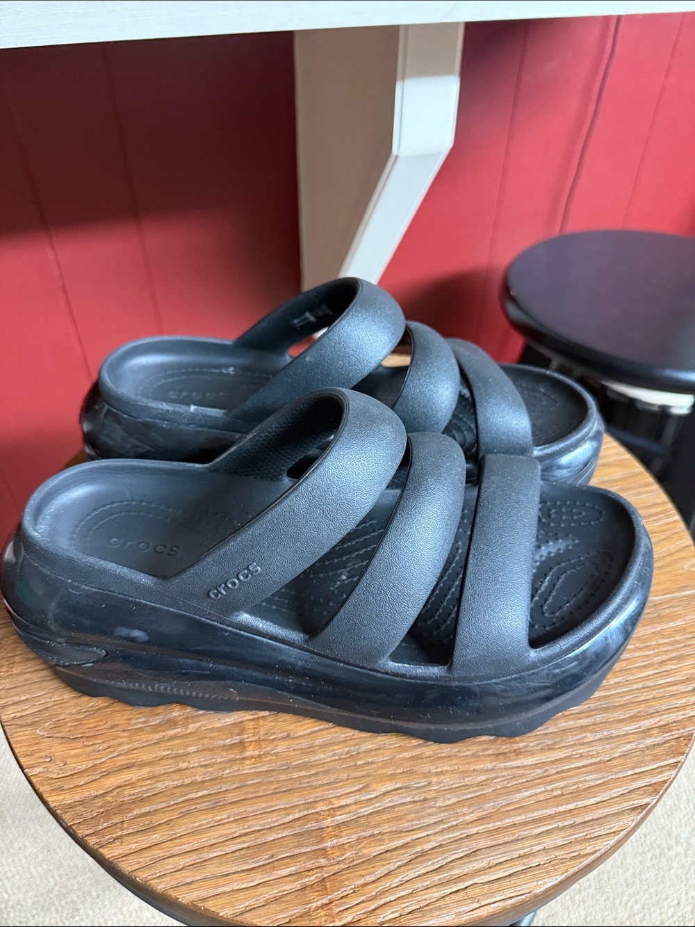 CROCS MEGA CRUSH TRIPLE
STRAP BLACK